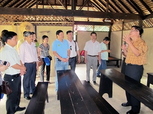 Lưu giữ dấu chân Người trên hành trình cứu nước